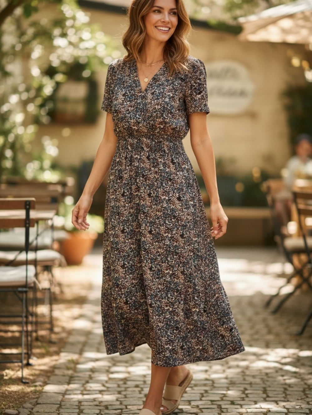 Women's Unbranded Floral Midi Dress M Off-White Blue